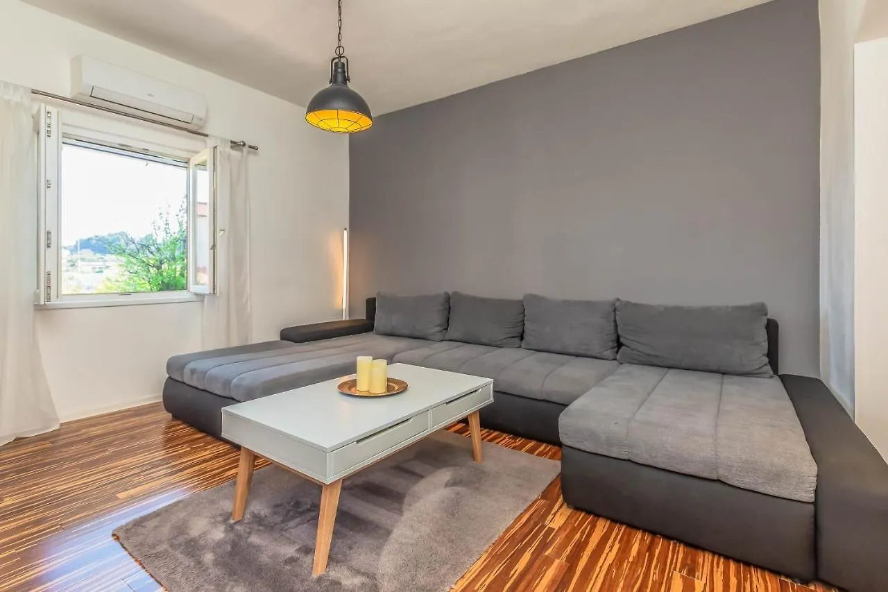 City Luxe Apartment Split 0*,
